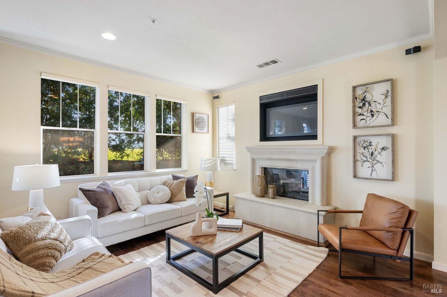 Detail Gallery Image 11 of 53 For 4 Forrester Ln, Yountville,  CA 94599 - 3 Beds | 2/1 Baths