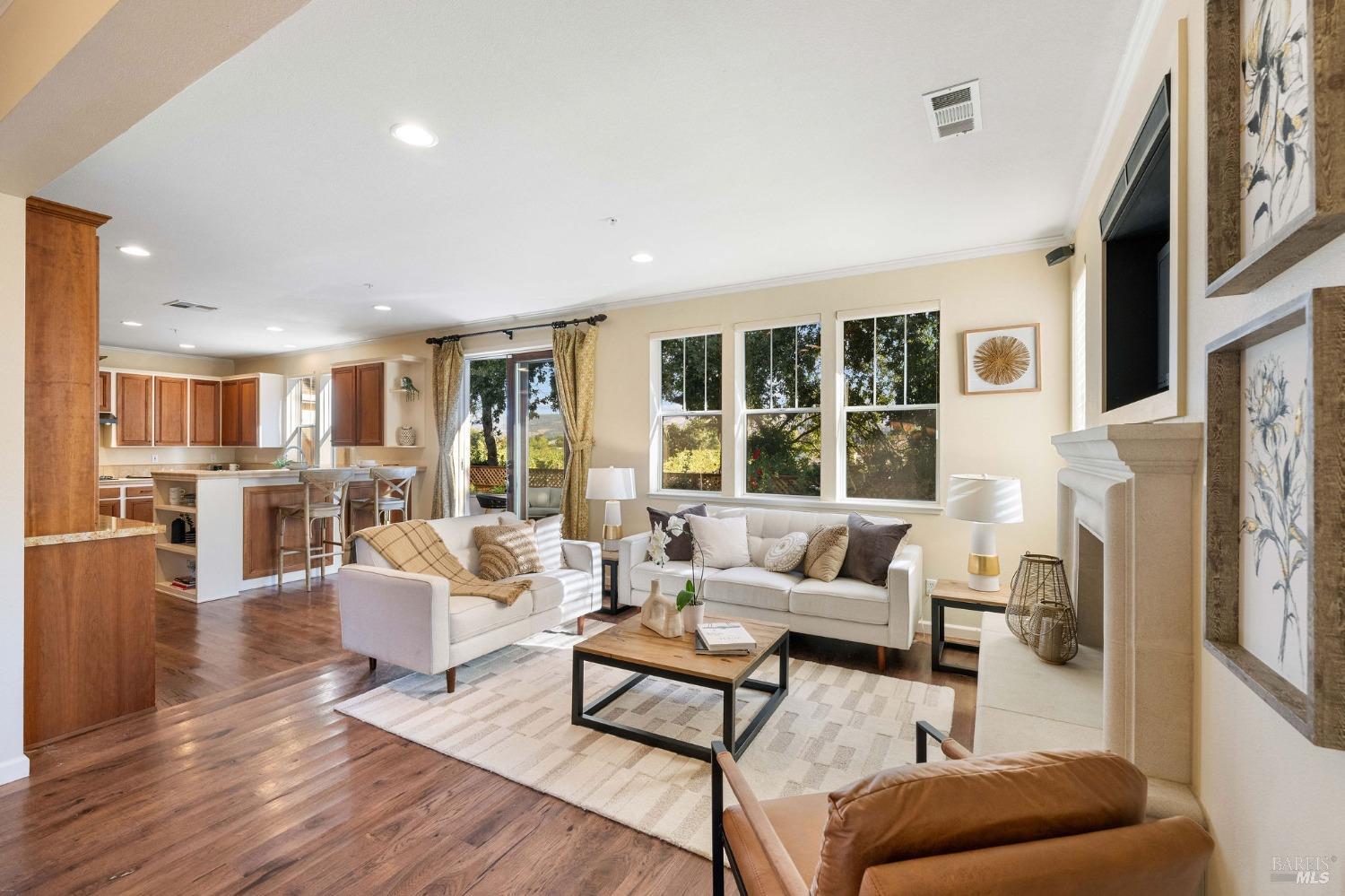 Detail Gallery Image 13 of 53 For 4 Forrester Ln, Yountville,  CA 94599 - 3 Beds | 2/1 Baths