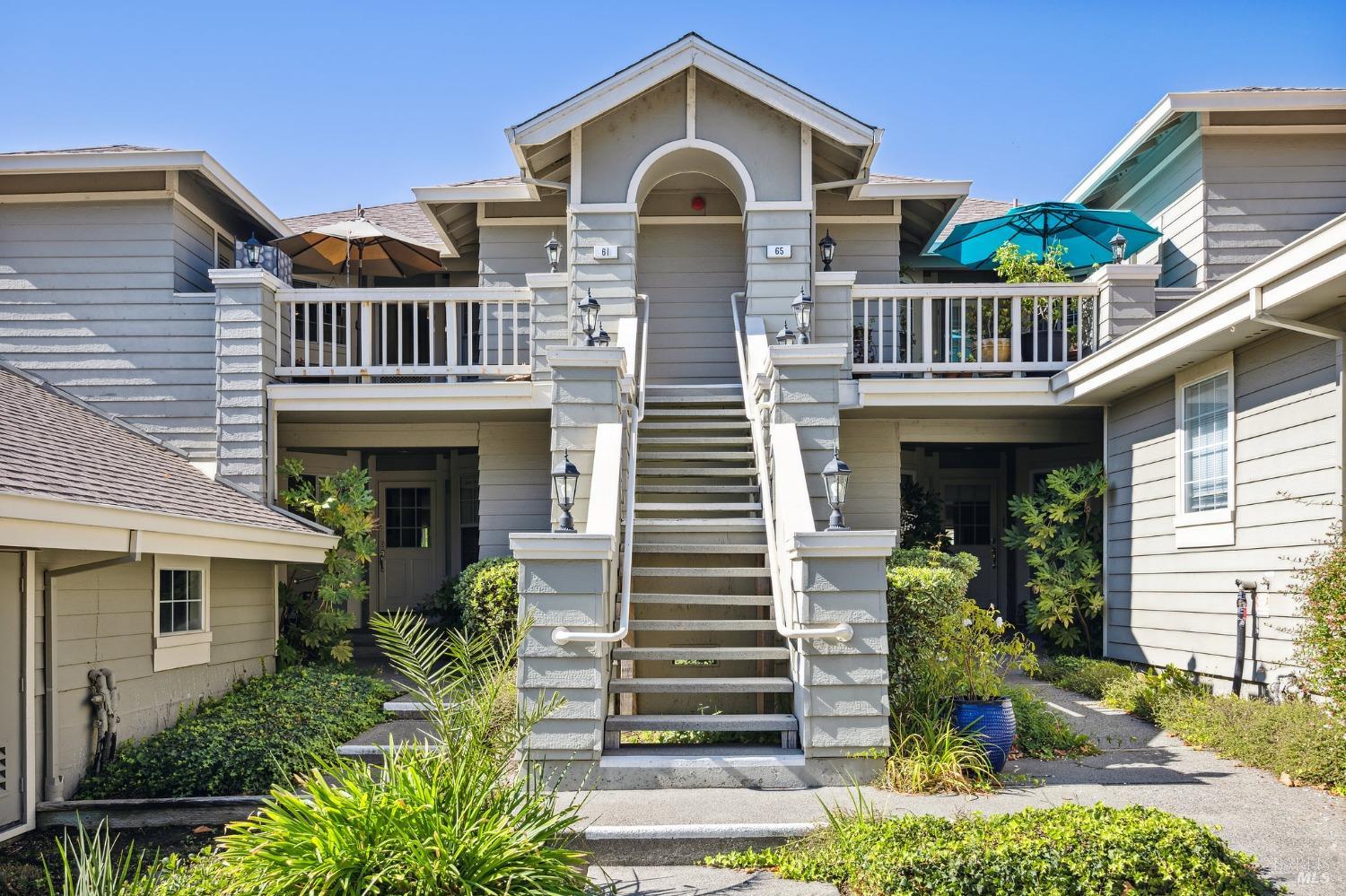 Photo of 61 Bridle Path Ln in Novato, CA