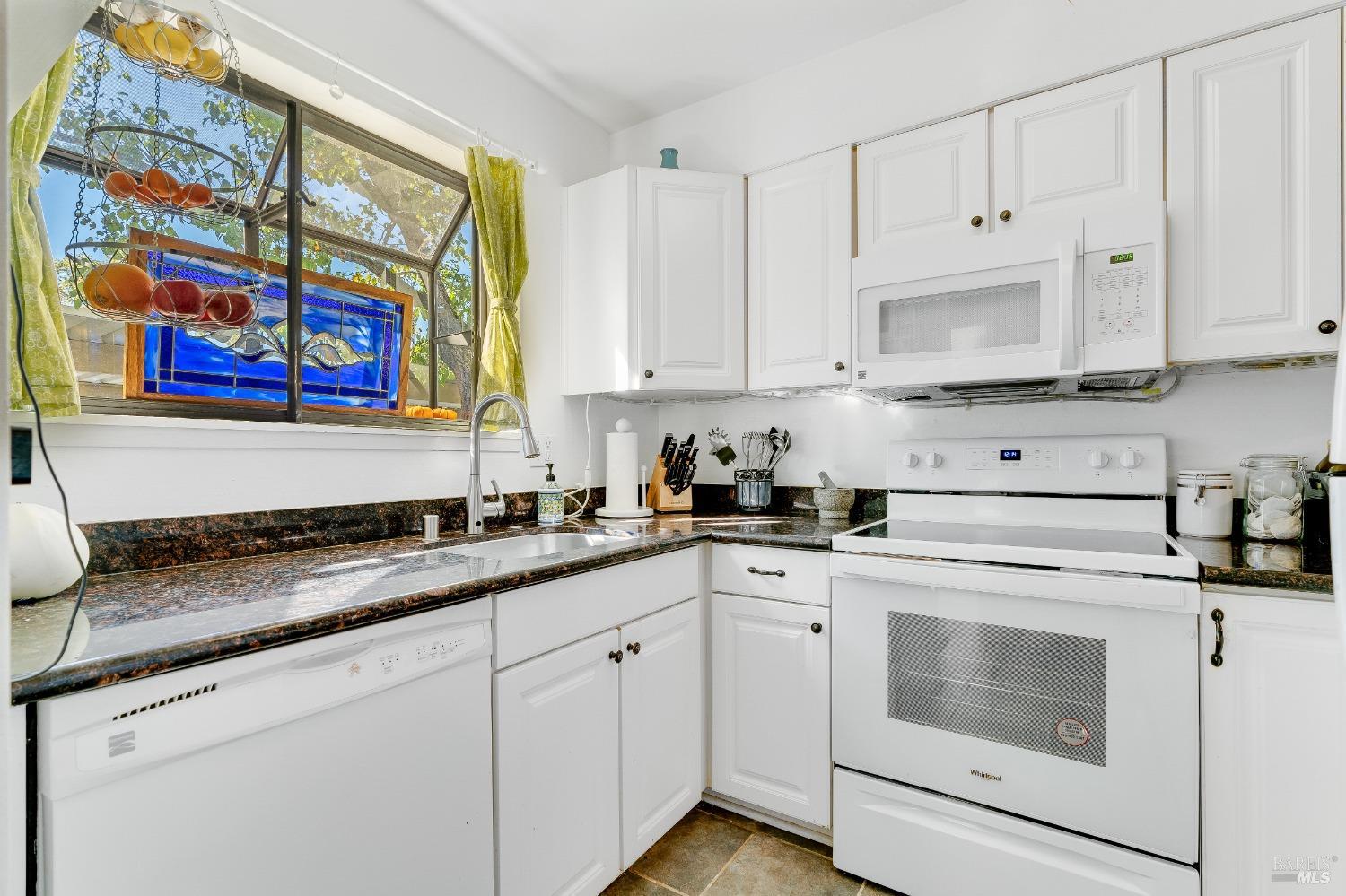 Photo of 900 Southampton Rd #153 in Benicia, CA
