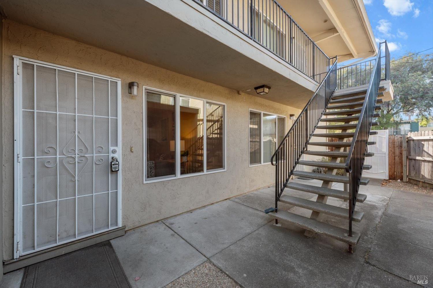 Photo of 831843 State St in Vallejo, CA