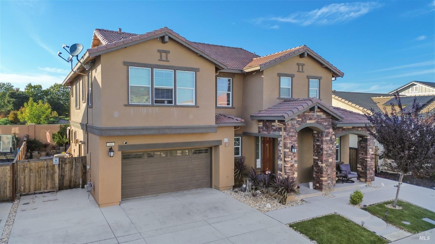 Aster Street, Vacaville, California image 4