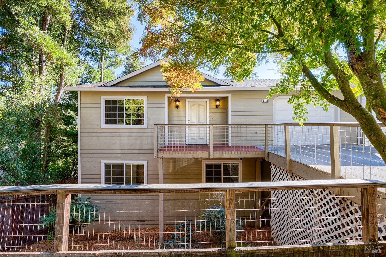 Photo of 8233 Grape Ave in Forestville, CA