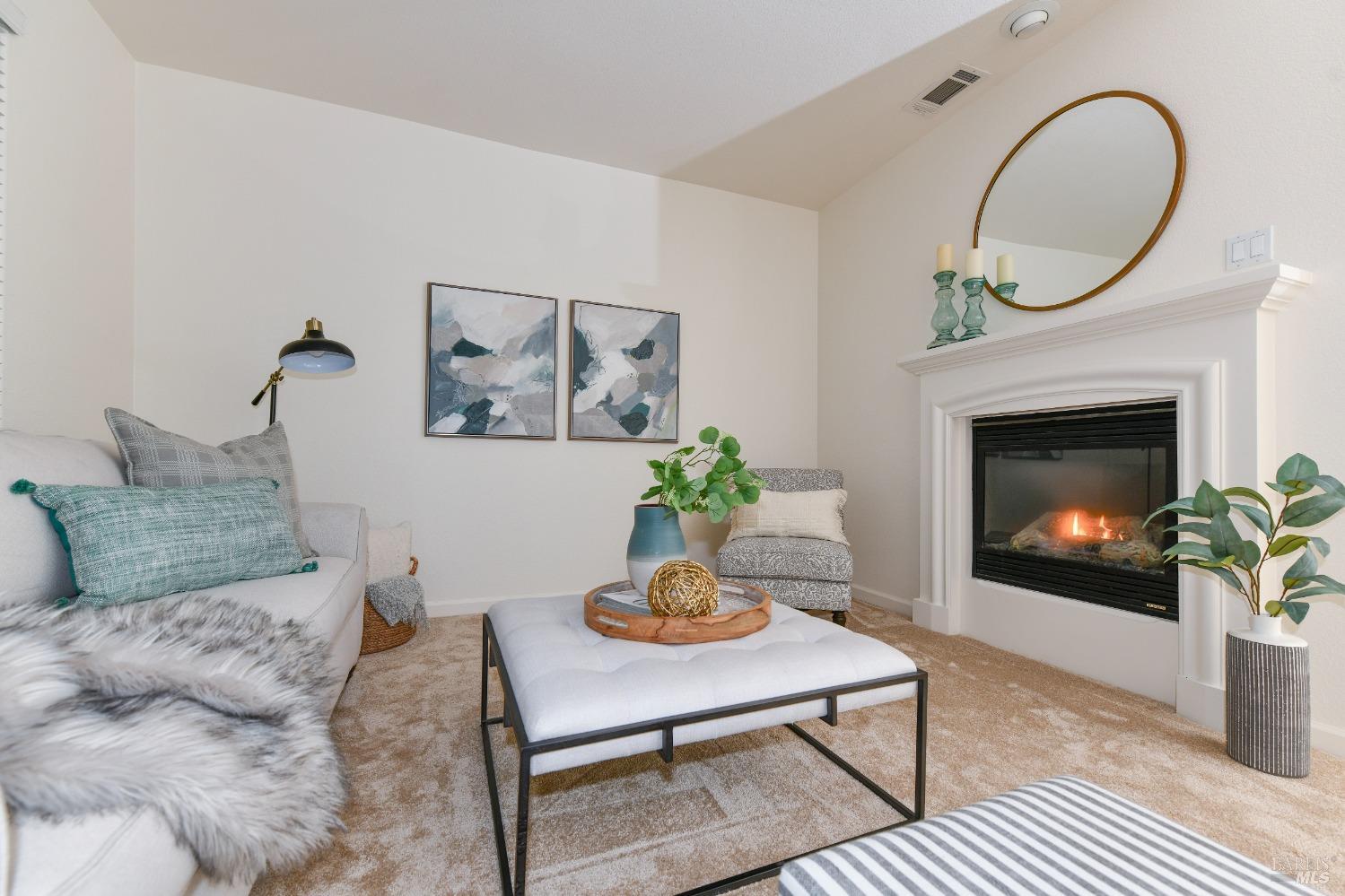 Photo of 715 Ponder Ct in Napa, CA
