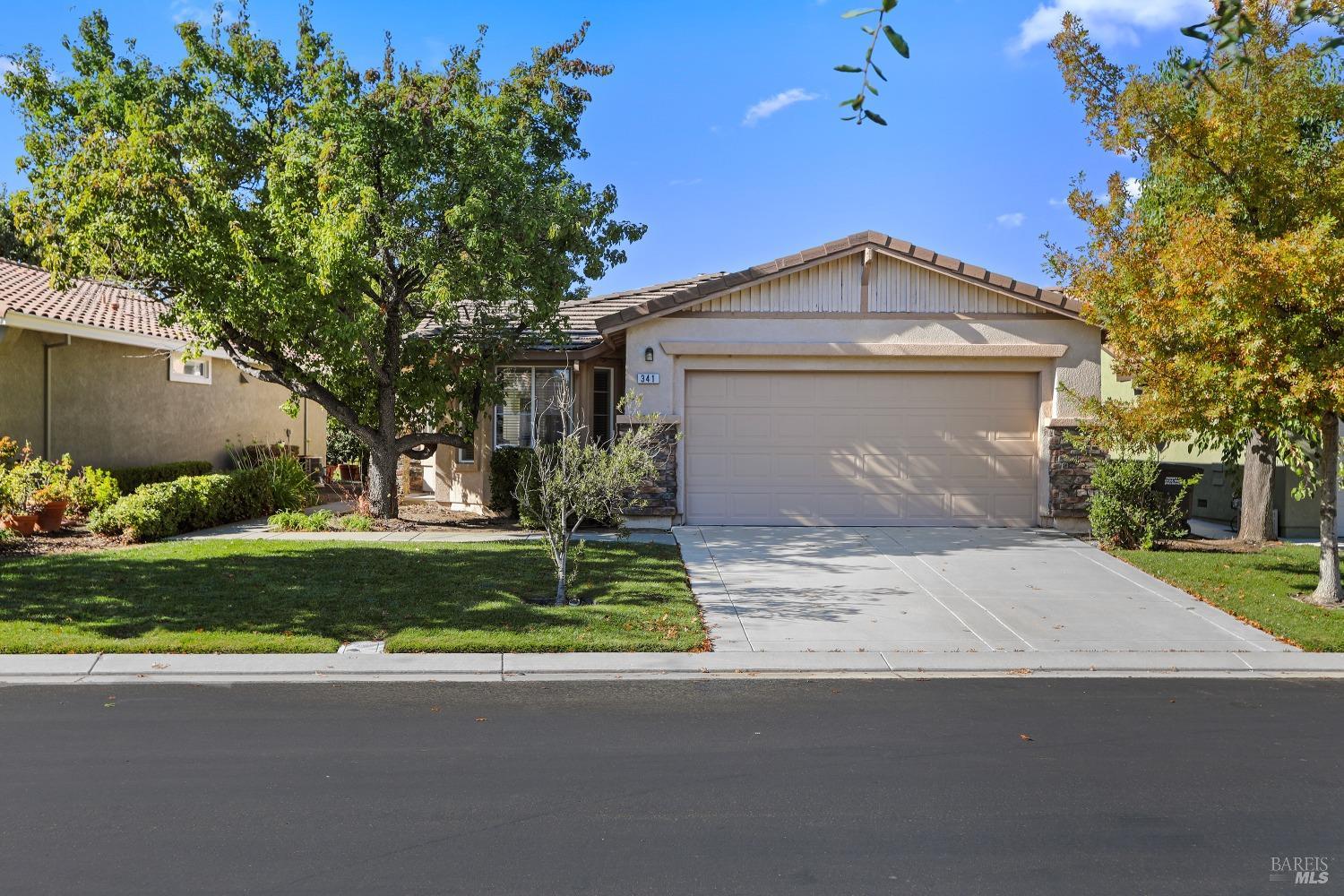 Photo of 341 Peachtree Ln in Rio Vista, CA