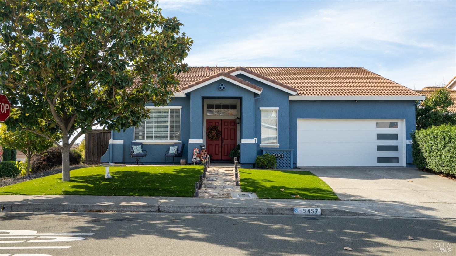 Detail Gallery Image 1 of 1 For 5457 La Salle Way, Vallejo,  CA 94591 - 3 Beds | 2 Baths