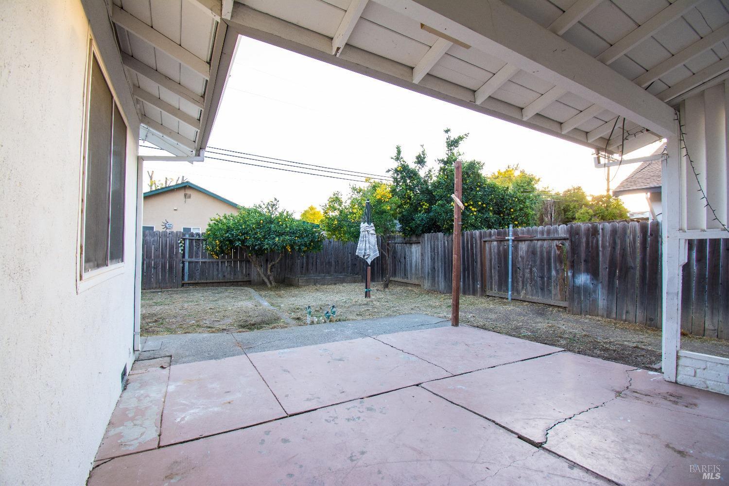 Cottonwood Street, Vacaville, California image 39