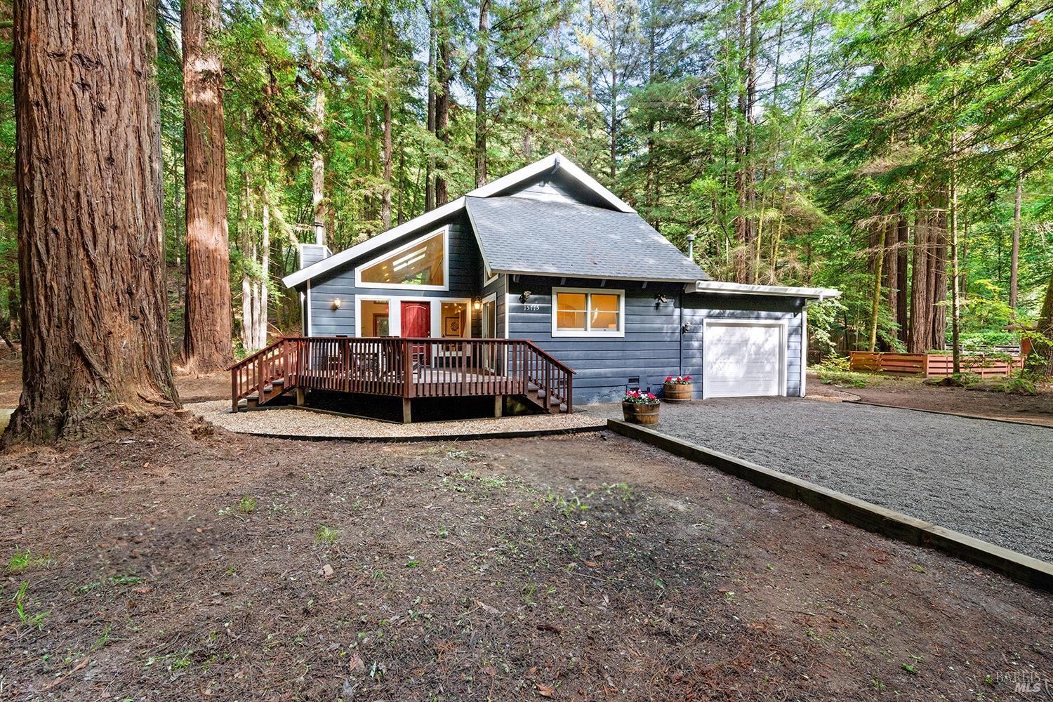 Photo of 15775 Old Cazadero Rd in Guerneville, CA