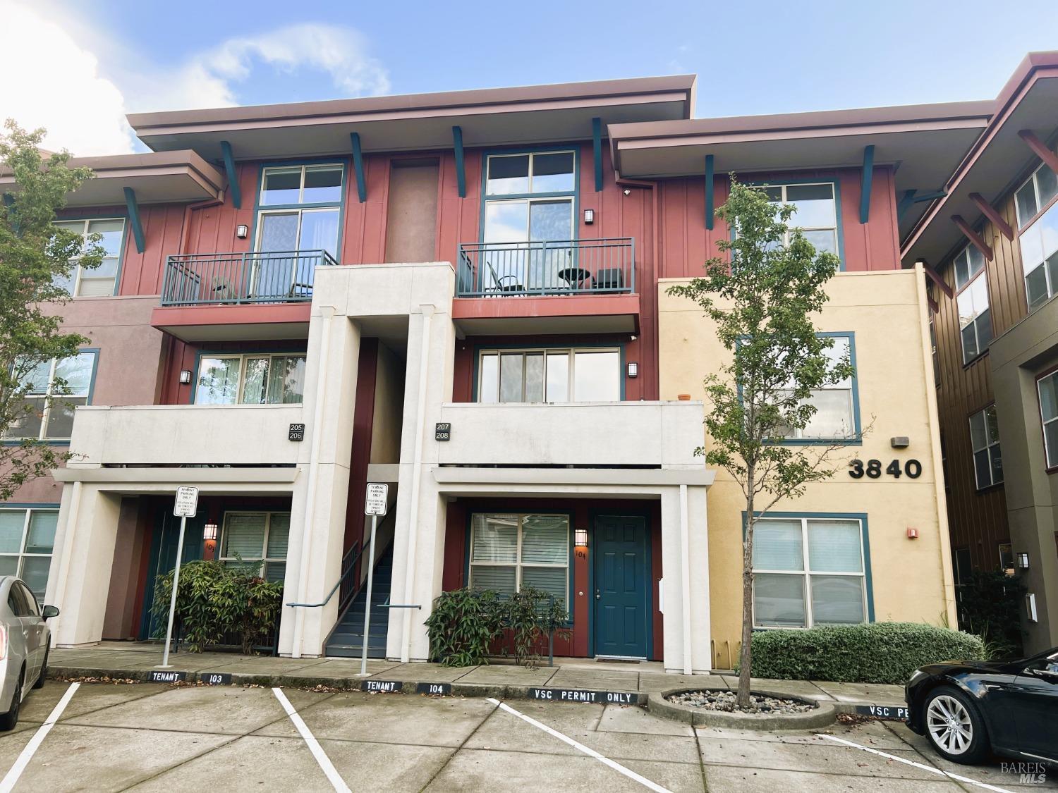 Photo of 3840 Martina Ave #104 in Santa Rosa, CA