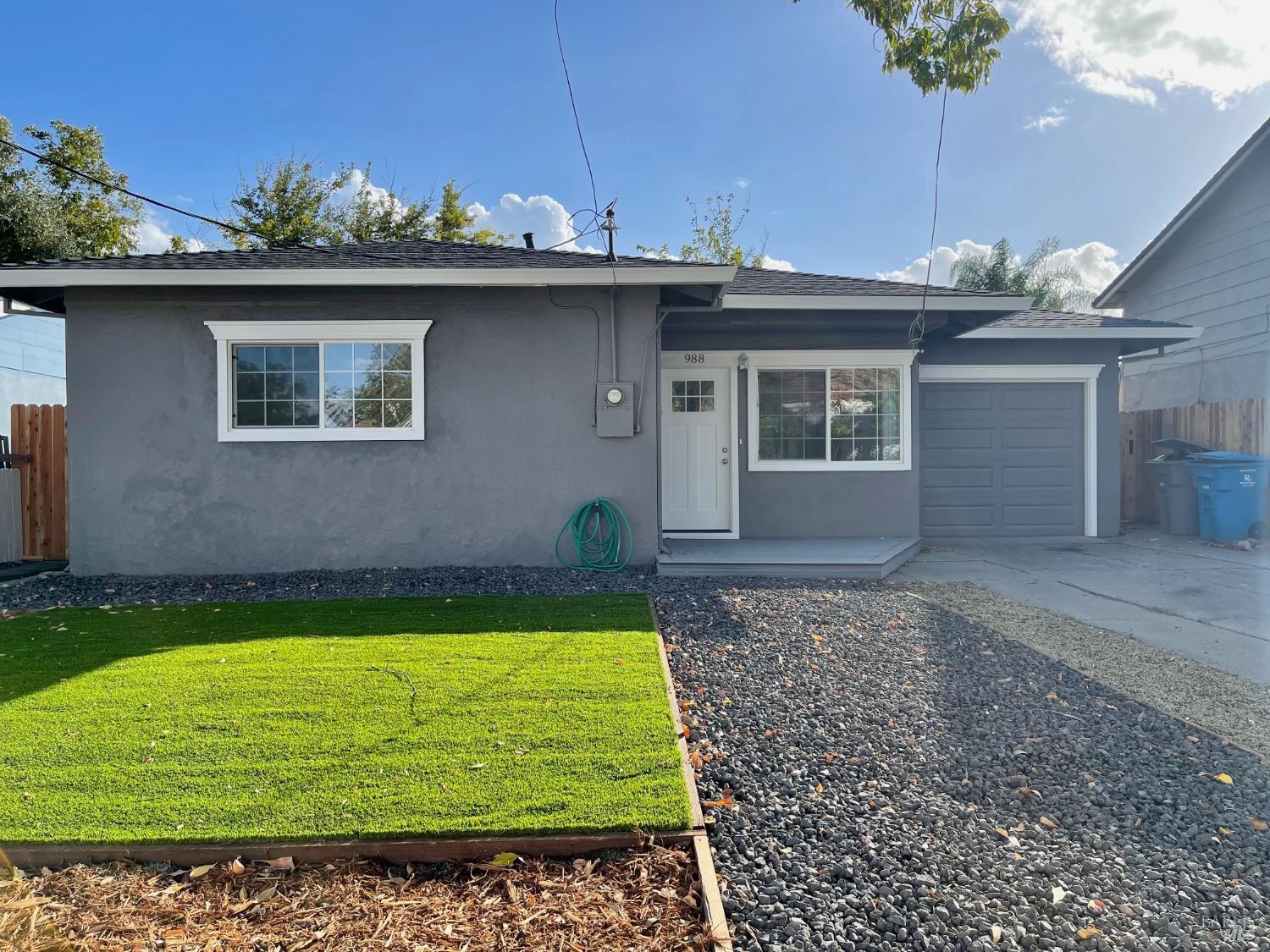 Photo of 988 Callen St in Vacaville, CA