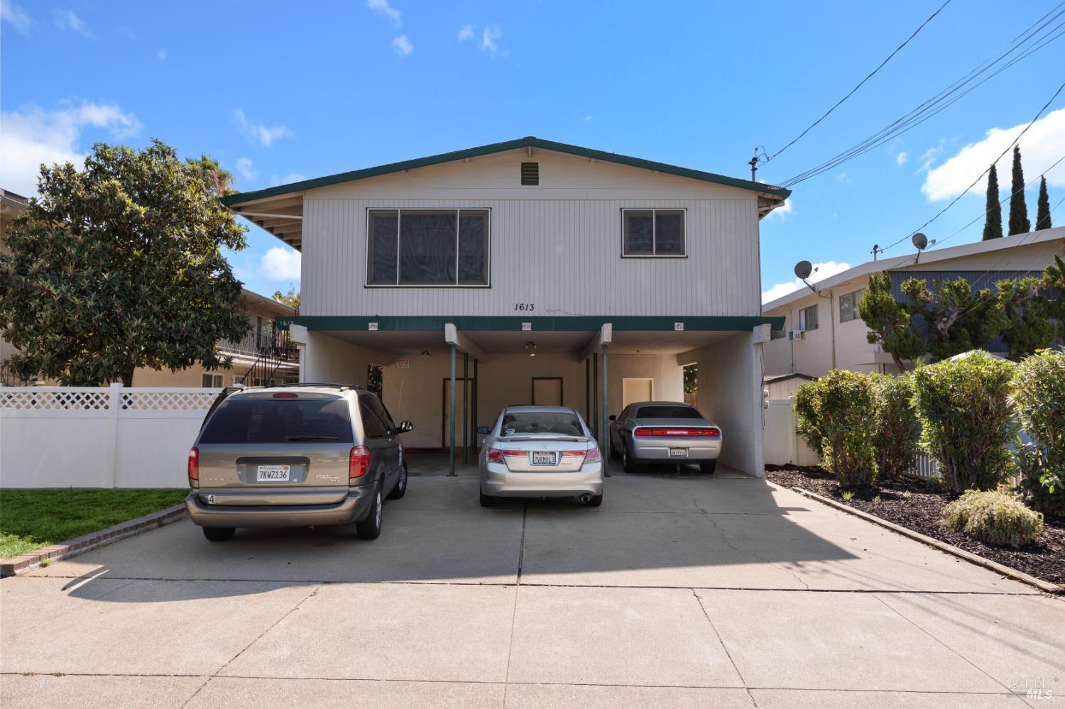 Photo of 1613 Cavallo Rd in Antioch, CA