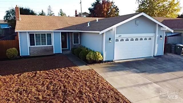 Detail Gallery Image 1 of 1 For 260 N Evelyn Cir, Vallejo,  CA 94589 - 3 Beds | 2 Baths