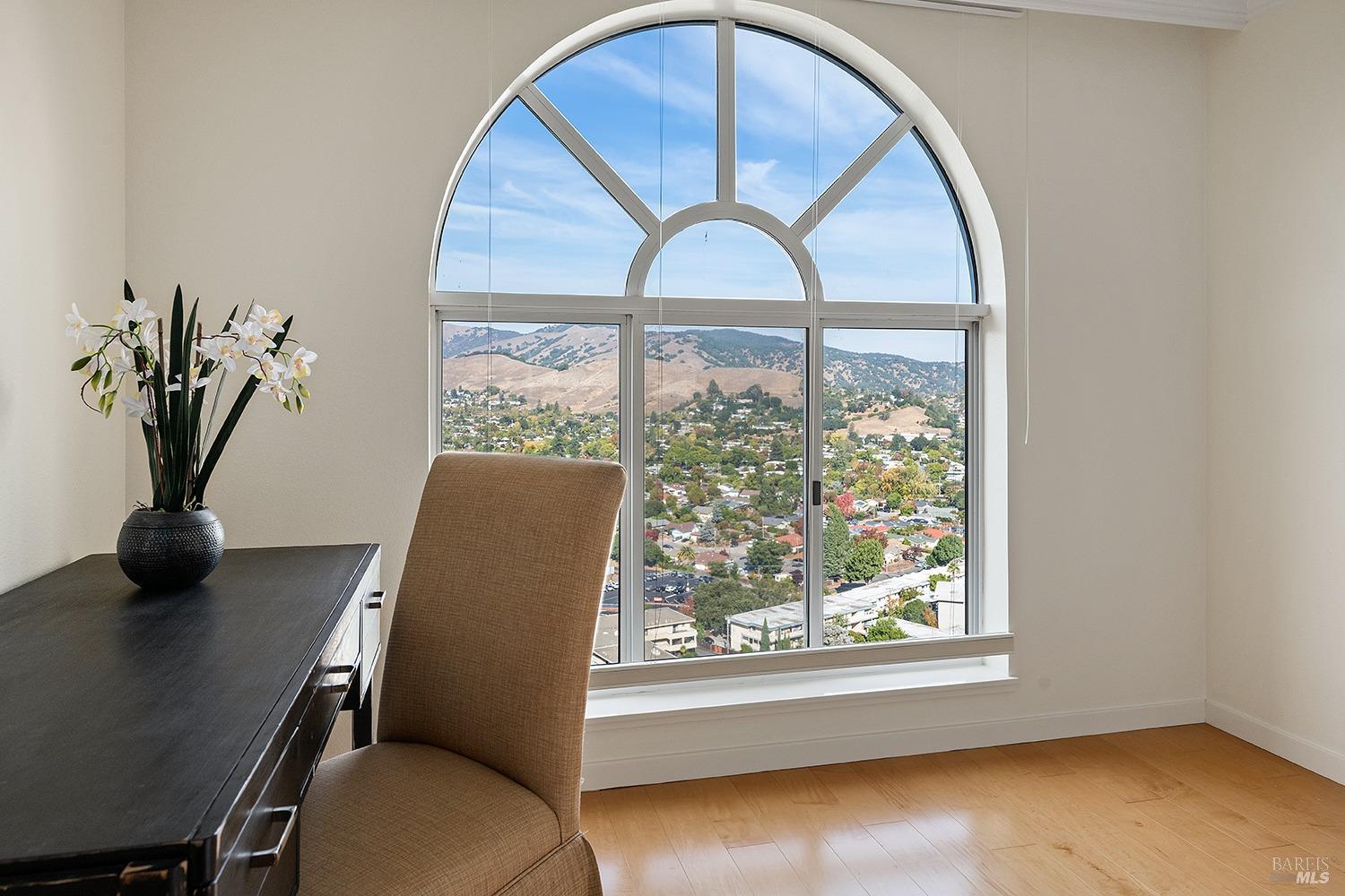 Photo of 100 Thorndale Dr #446 in San Rafael, CA
