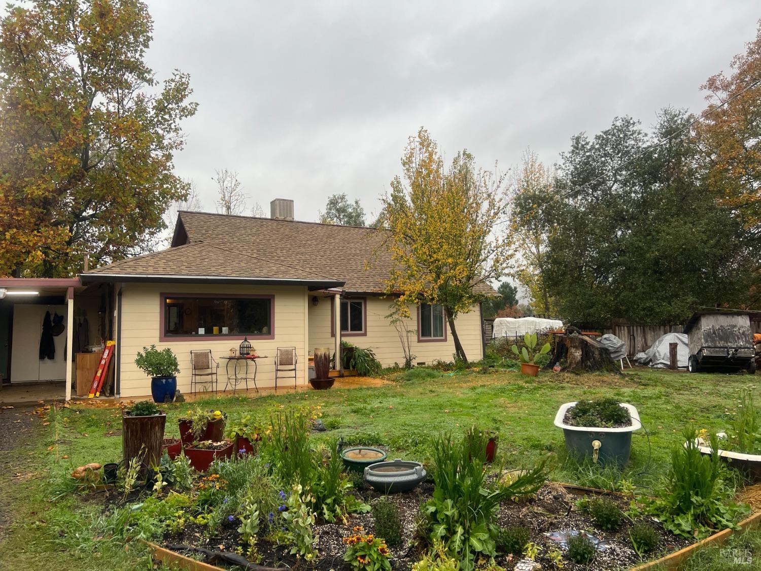Photo of 701 Rd N in Redwood Valley, CA