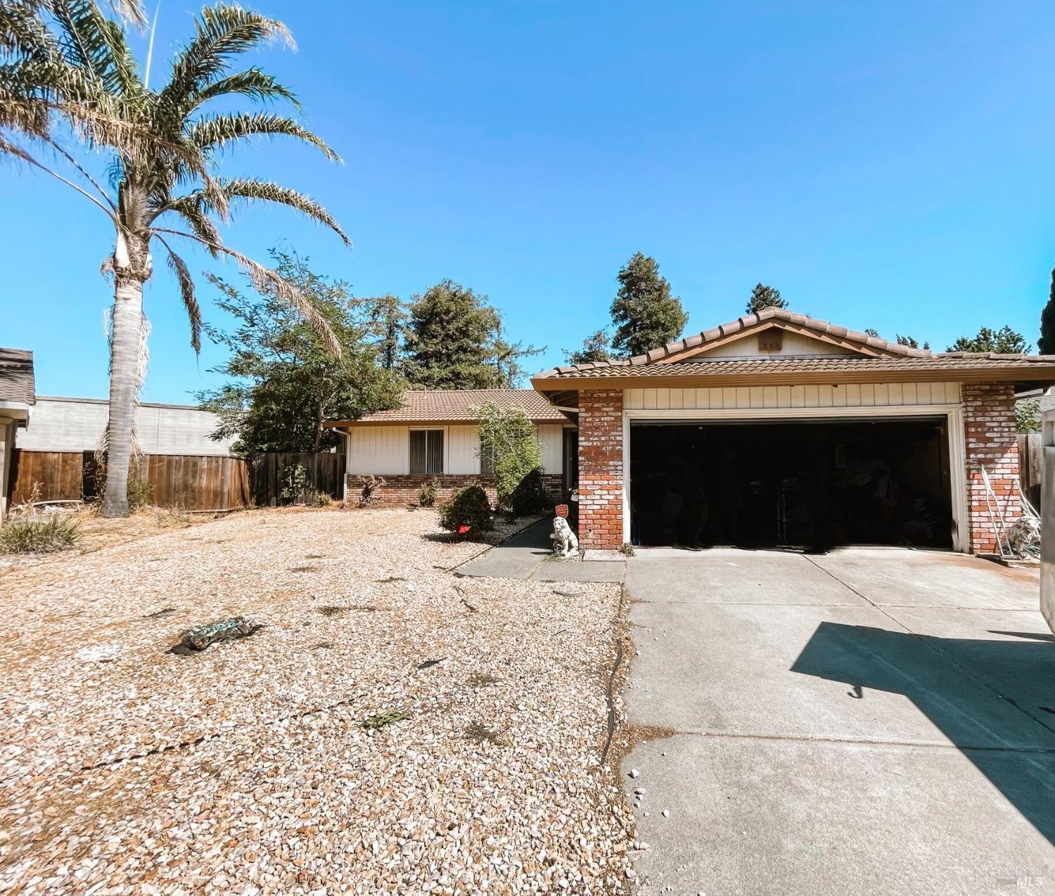 Detail Gallery Image 1 of 1 For 4827 Windermere Dr, Newark,  CA 94560 - 3 Beds | 2 Baths