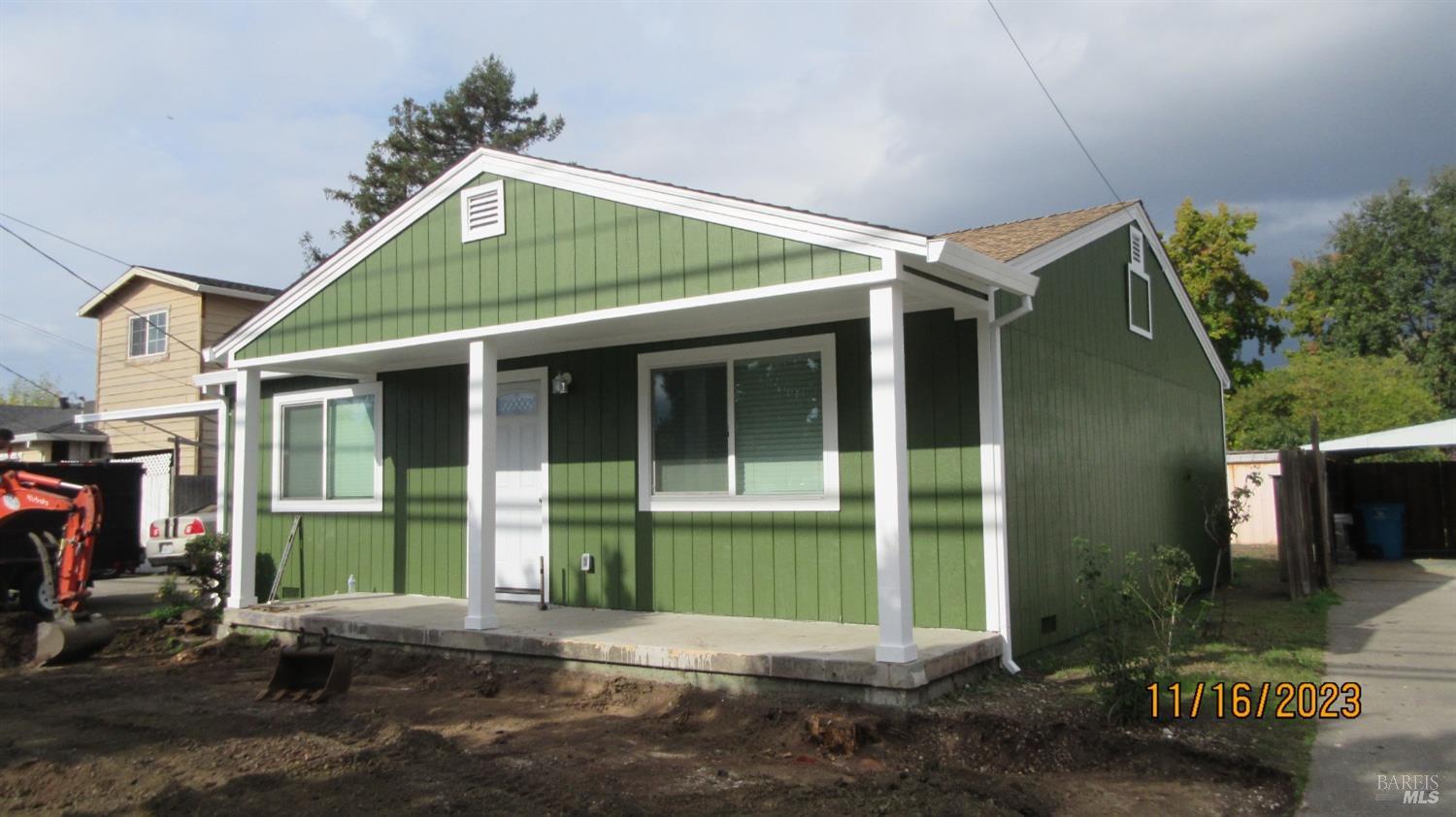Photo of 1215 Hearn Ave in Santa Rosa, CA