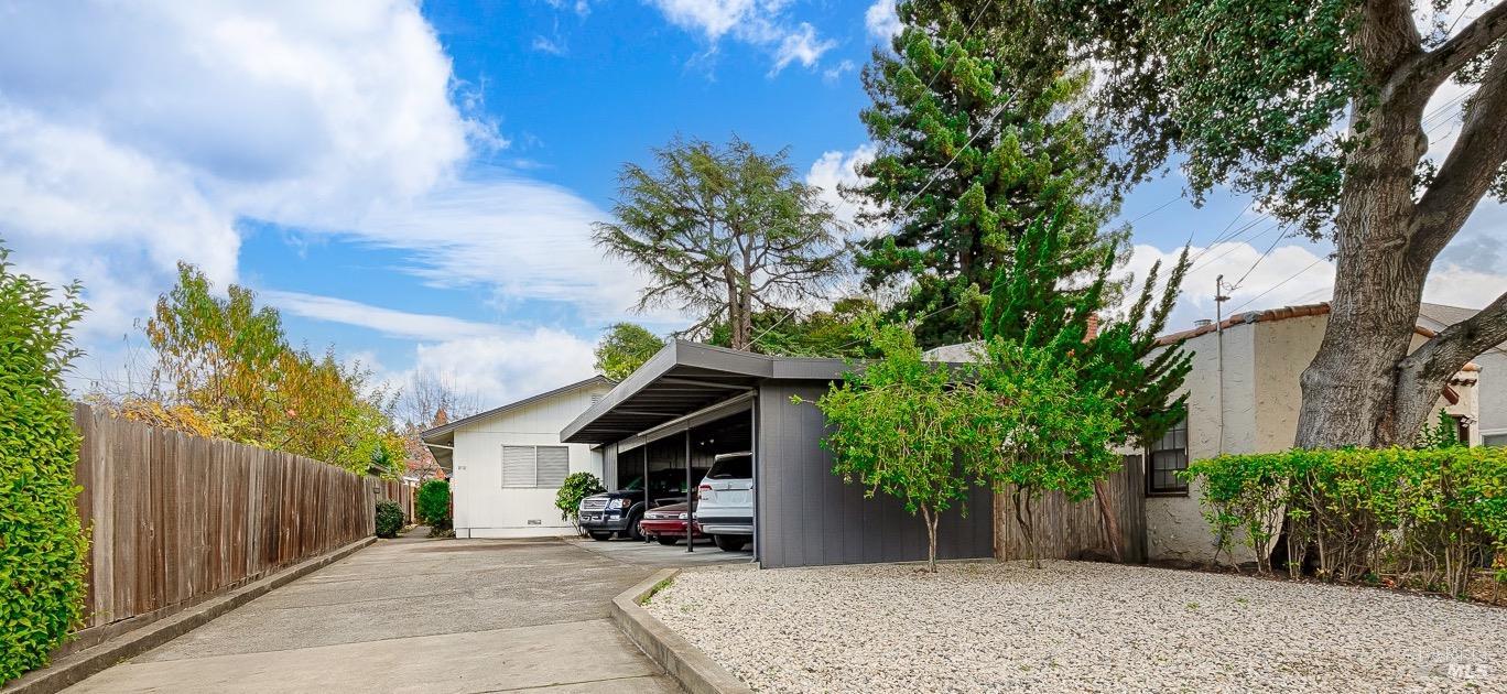 Photo of 1010 King St in Santa Rosa, CA