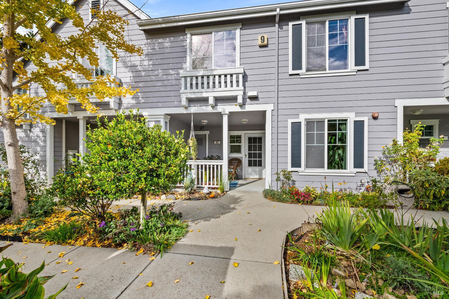 Photo of 93 Kelly Dr in Novato, CA