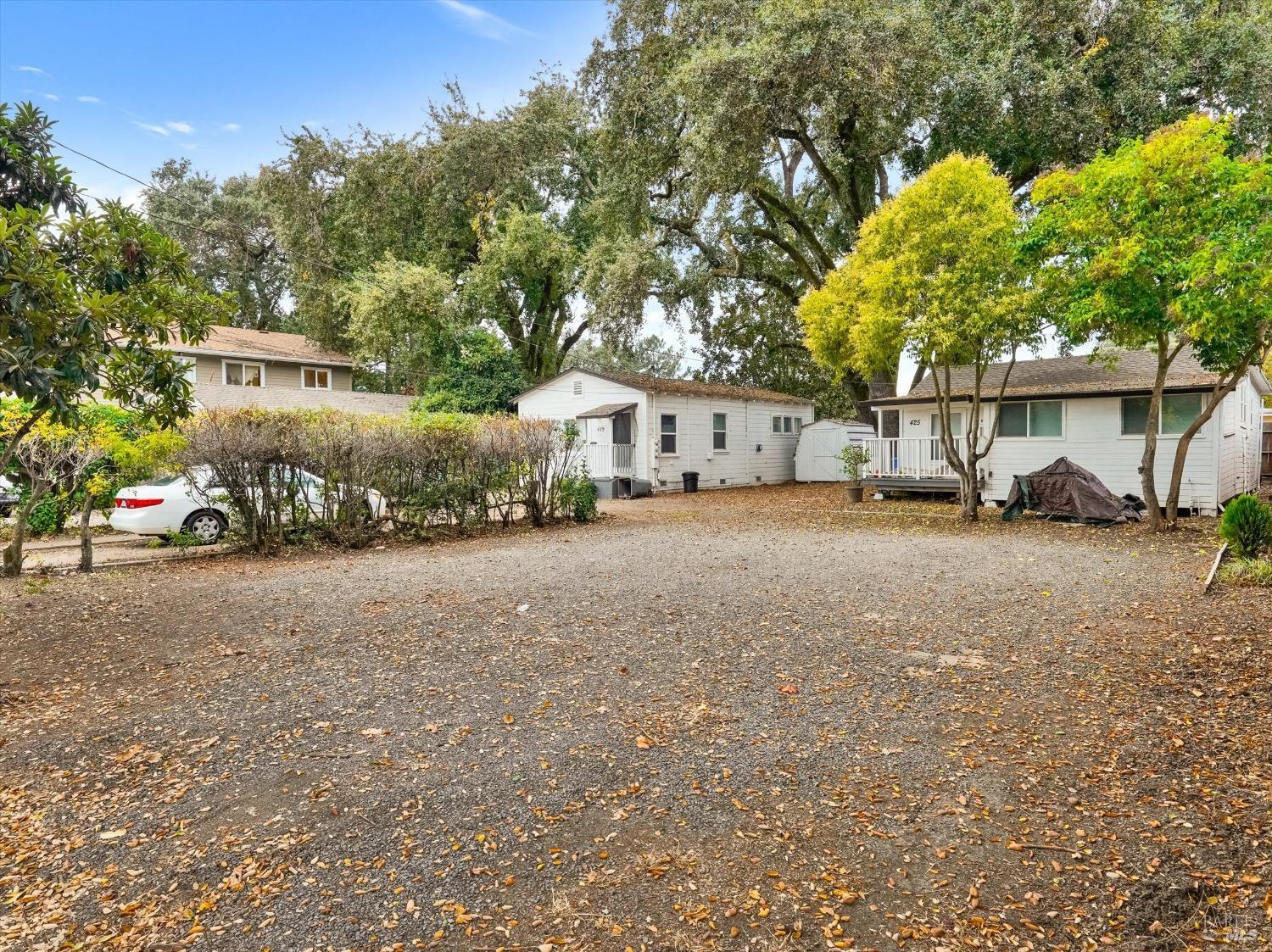 Photo of 425 Boyes Blvd in Sonoma, CA