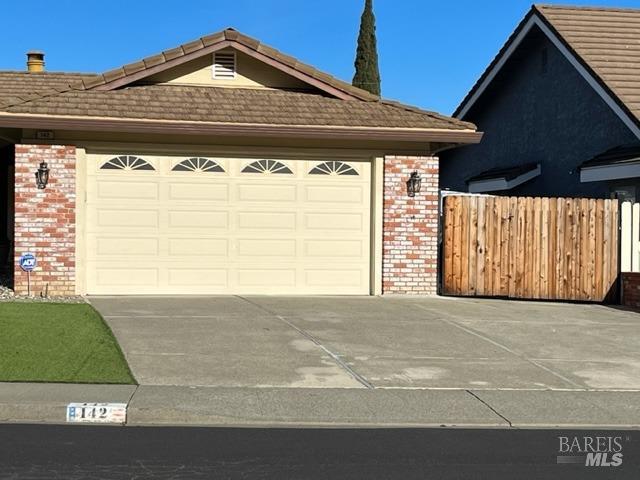 Hillview Drive, Vacaville, California image 2