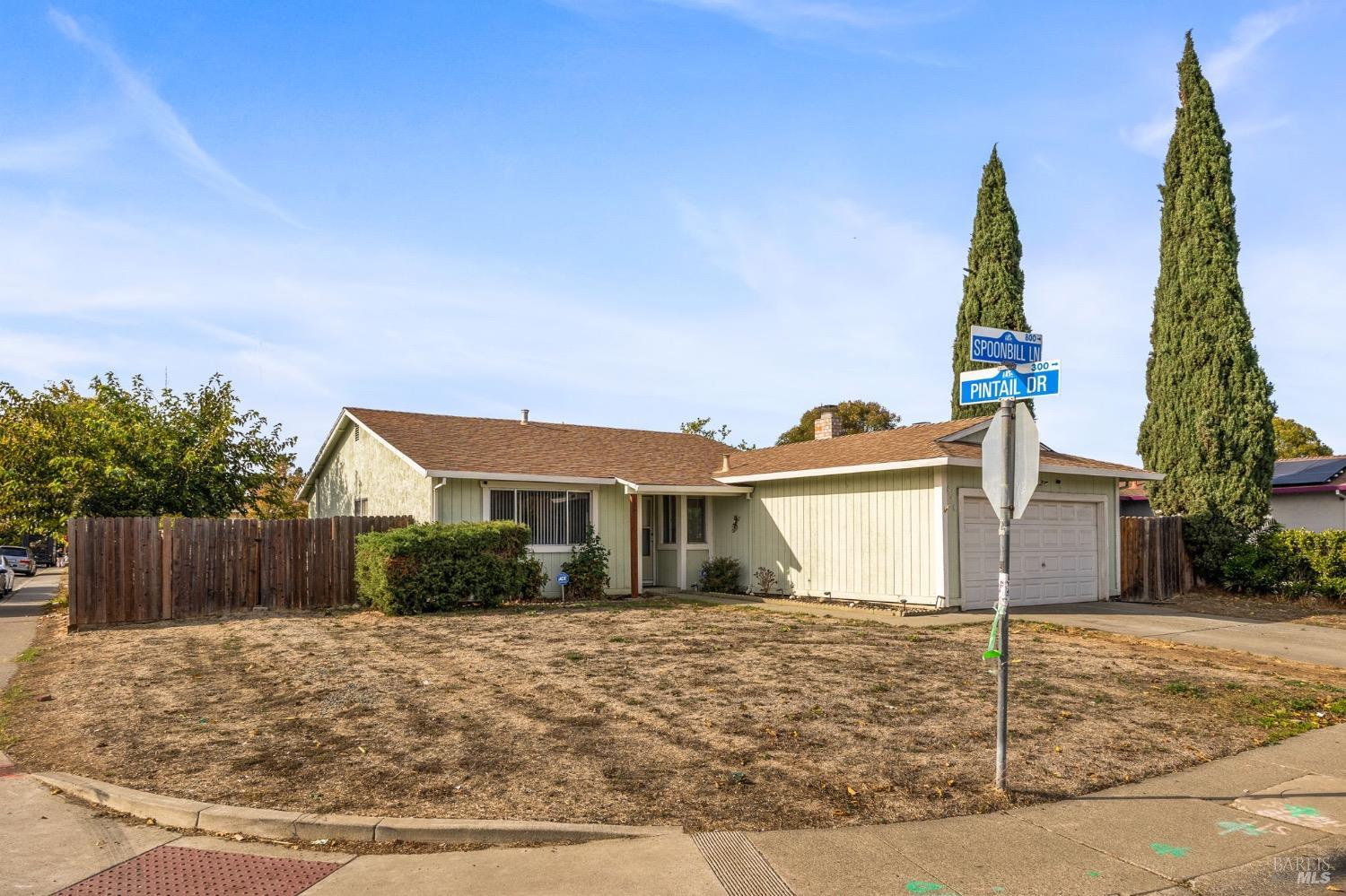 Photo of 800 Spoonbill Ln in Suisun City, CA