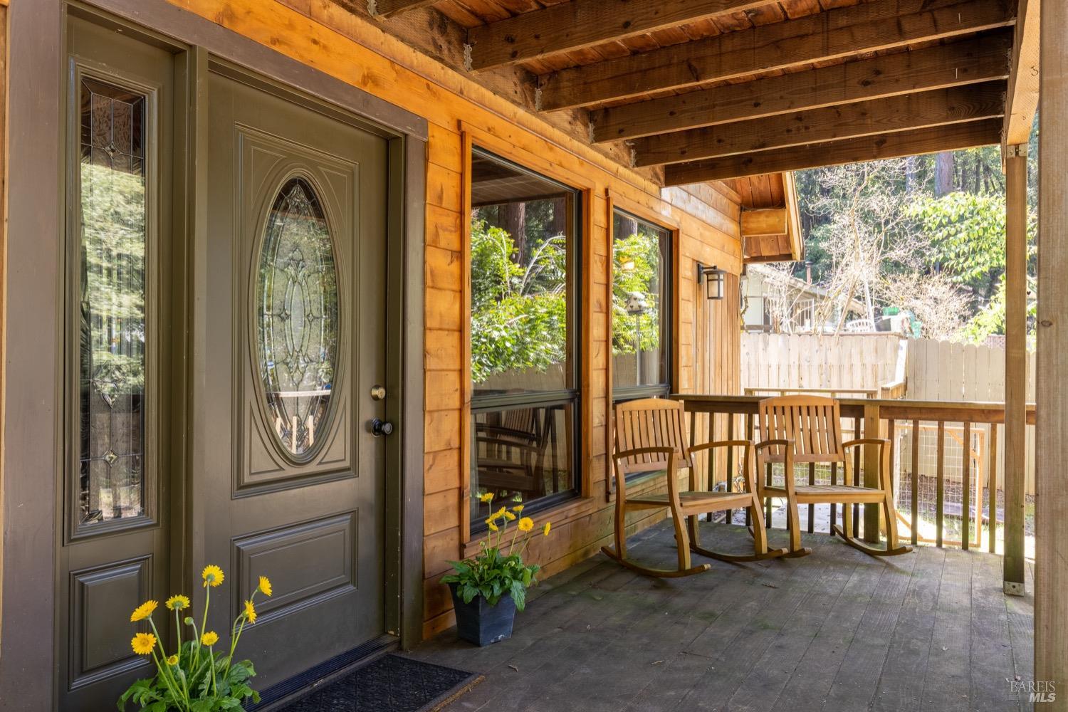 Photo of 24220 Camellia Dr in Willits, CA