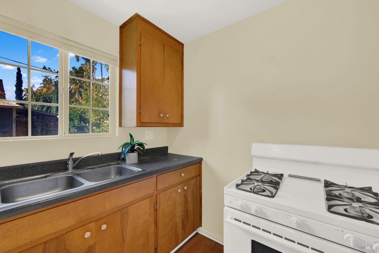Detail Gallery Image 77 of 94 For 218 Buck Ave, Vacaville,  CA 95688 - 4 Beds | 2/1 Baths
