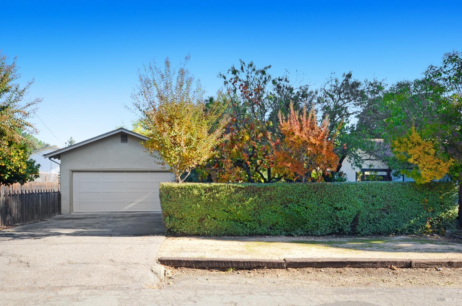 Photo of 19175 Bay St in Sonoma, CA