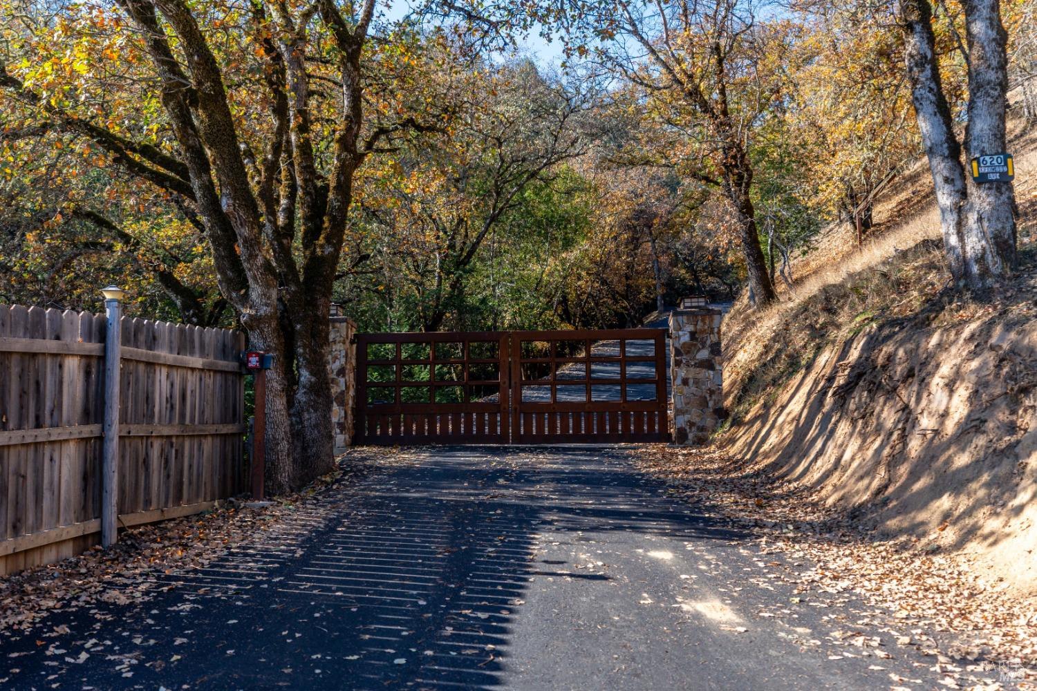 Detail Gallery Image 3 of 21 For 1250 Redwood Ave, Ukiah,  CA 95482 - – Beds | – Baths