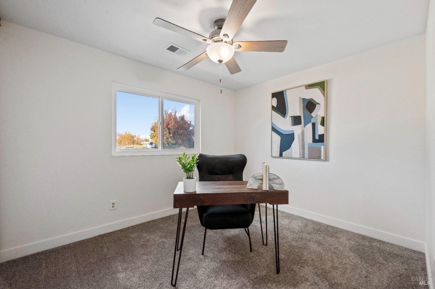 Midvale Drive, Vacaville, California image 21