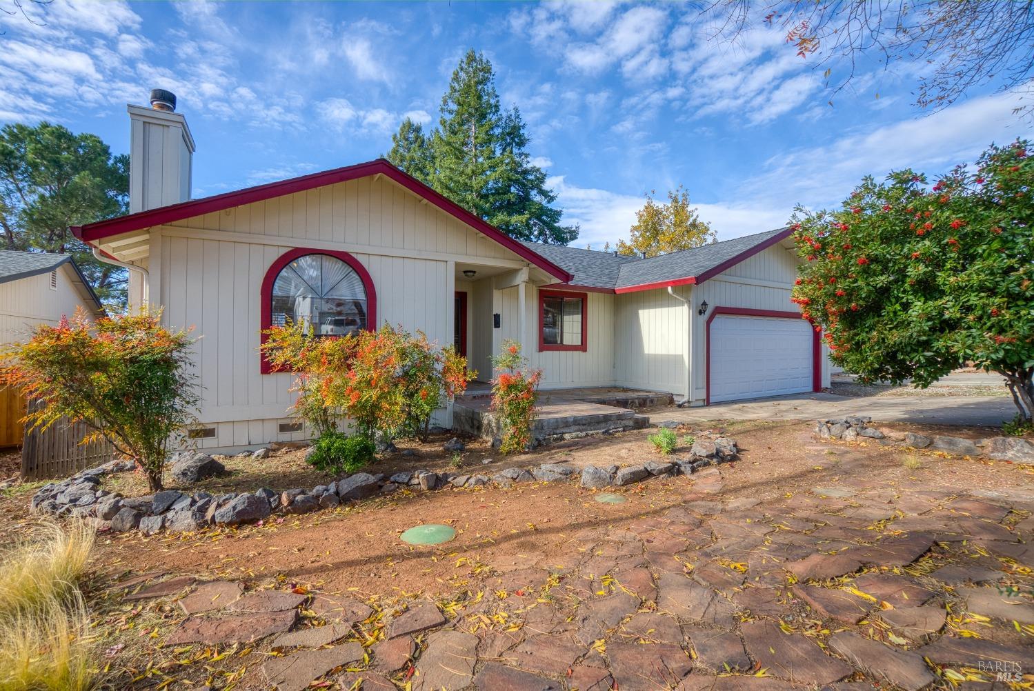 Photo of 19175 Stonegate Rd in Hidden Valley Lake, CA