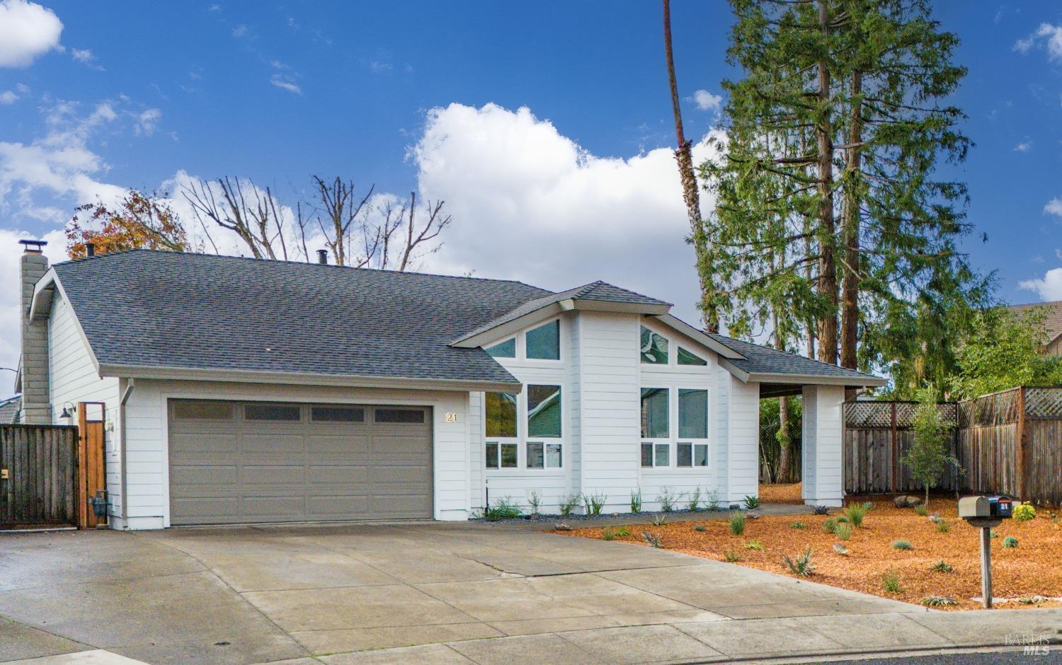 Photo of 21 Pelican Ct in Petaluma, CA