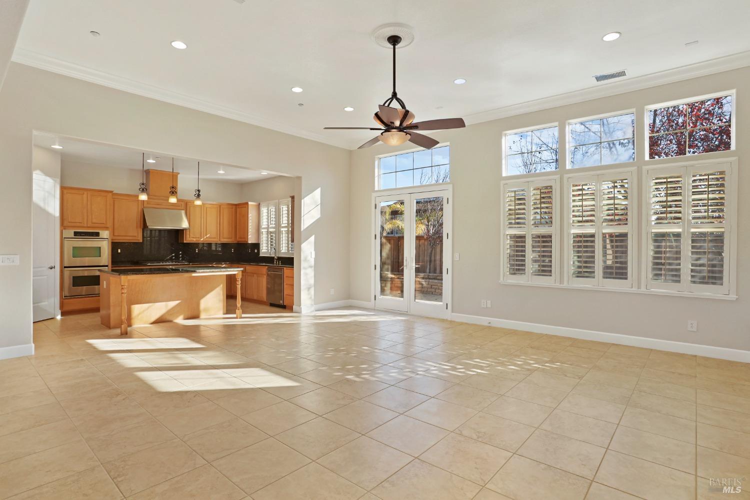 Eagles Nest Court, Vacaville, California image 19