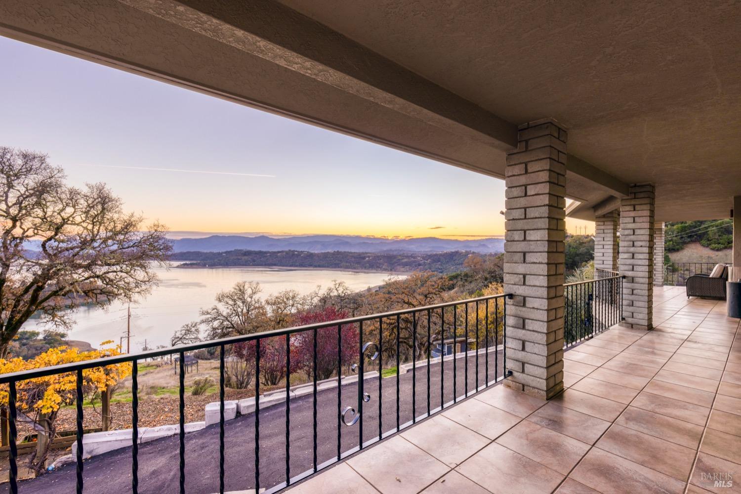 Detail Gallery Image 17 of 63 For 4893 Black Bart Trl, Redwood Valley,  CA 95470 - 3 Beds | 2/1 Baths