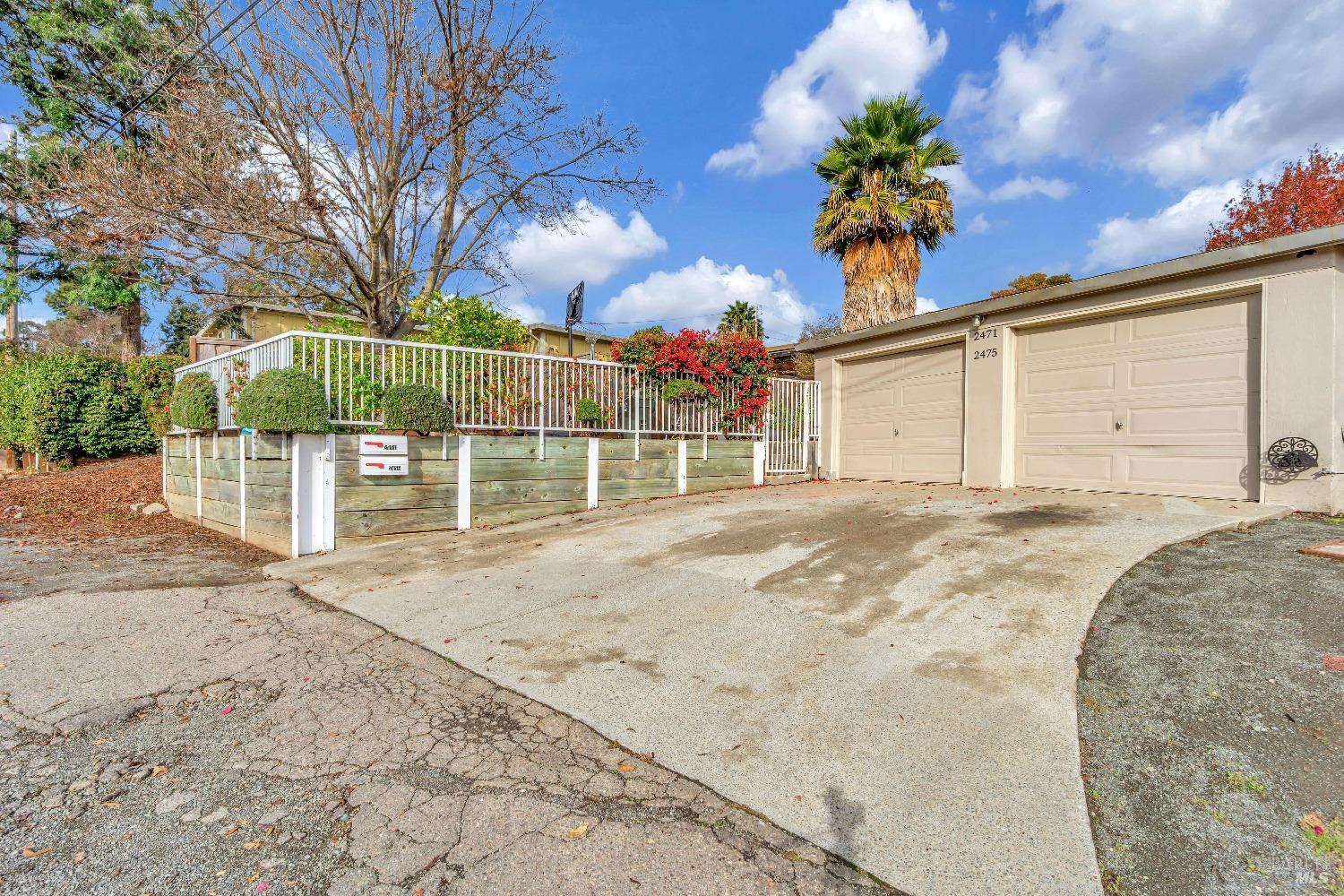 Detail Gallery Image 1 of 1 For 2475 Monterey Ave, Martinez,  CA 94553 - – Beds | – Baths