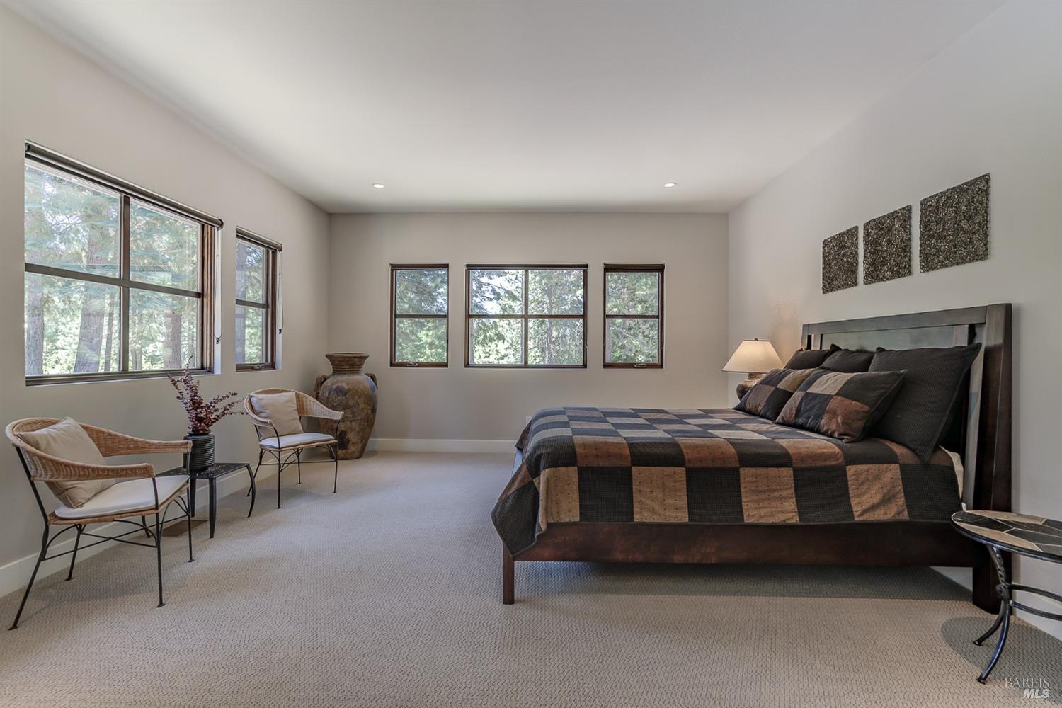 Detail Gallery Image 29 of 51 For 1808 Cold Creek Cir, Mount Shasta,  CA 96067 - 3 Beds | 2/1 Baths