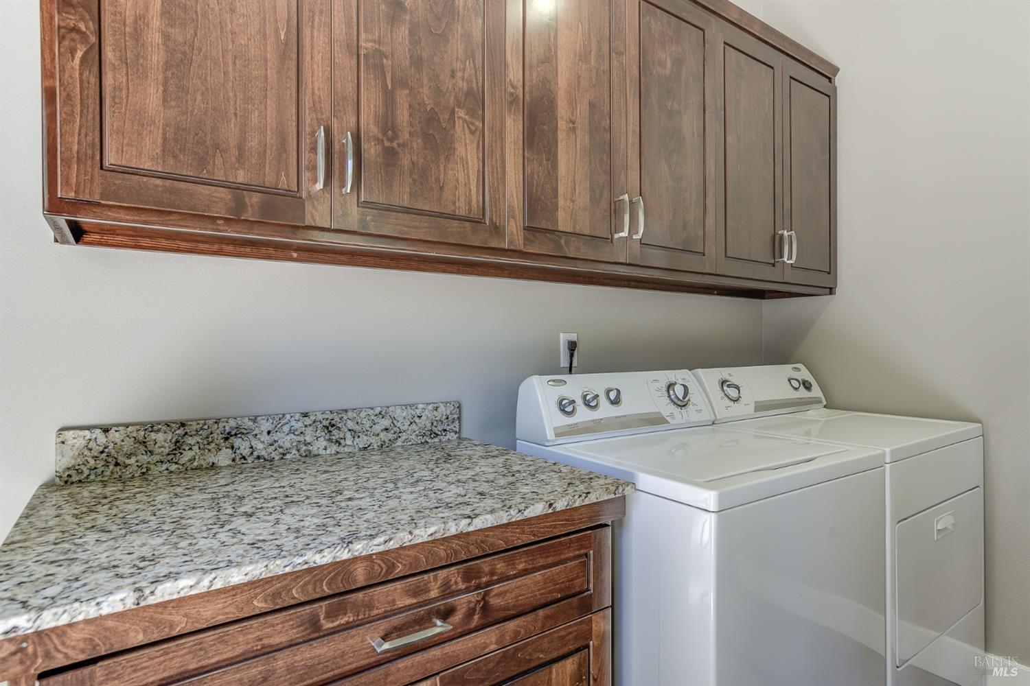 Detail Gallery Image 40 of 51 For 1808 Cold Creek Cir, Mount Shasta,  CA 96067 - 3 Beds | 2/1 Baths
