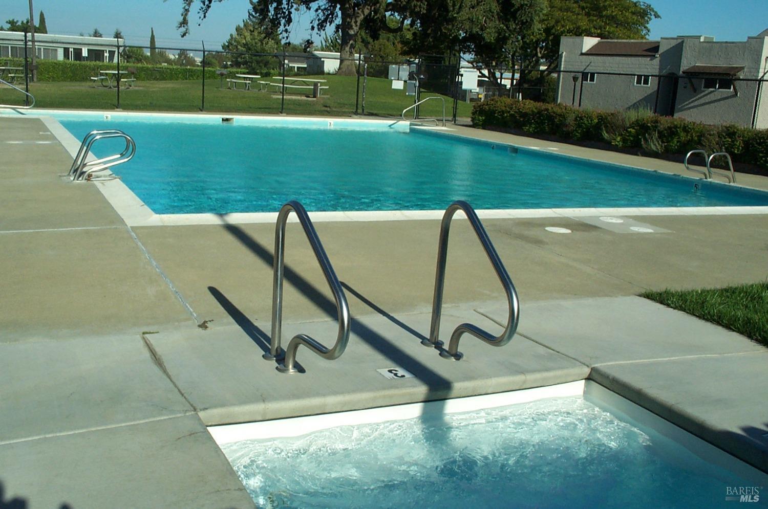 Detail Gallery Image 38 of 43 For 41 Bel Air Cir, Fairfield,  CA 94533 - 3 Beds | 2 Baths