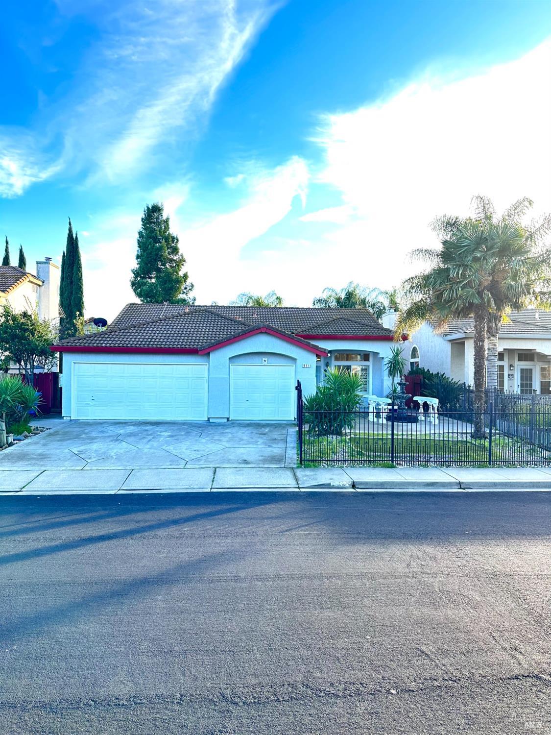 Topaz Circle, Vacaville, California image 1