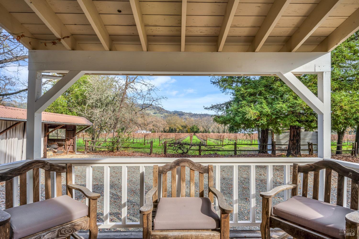 Detail Gallery Image 12 of 25 For Address Is Not Disclosed, Calistoga,  CA 94515 - 3 Beds | 3/1 Baths