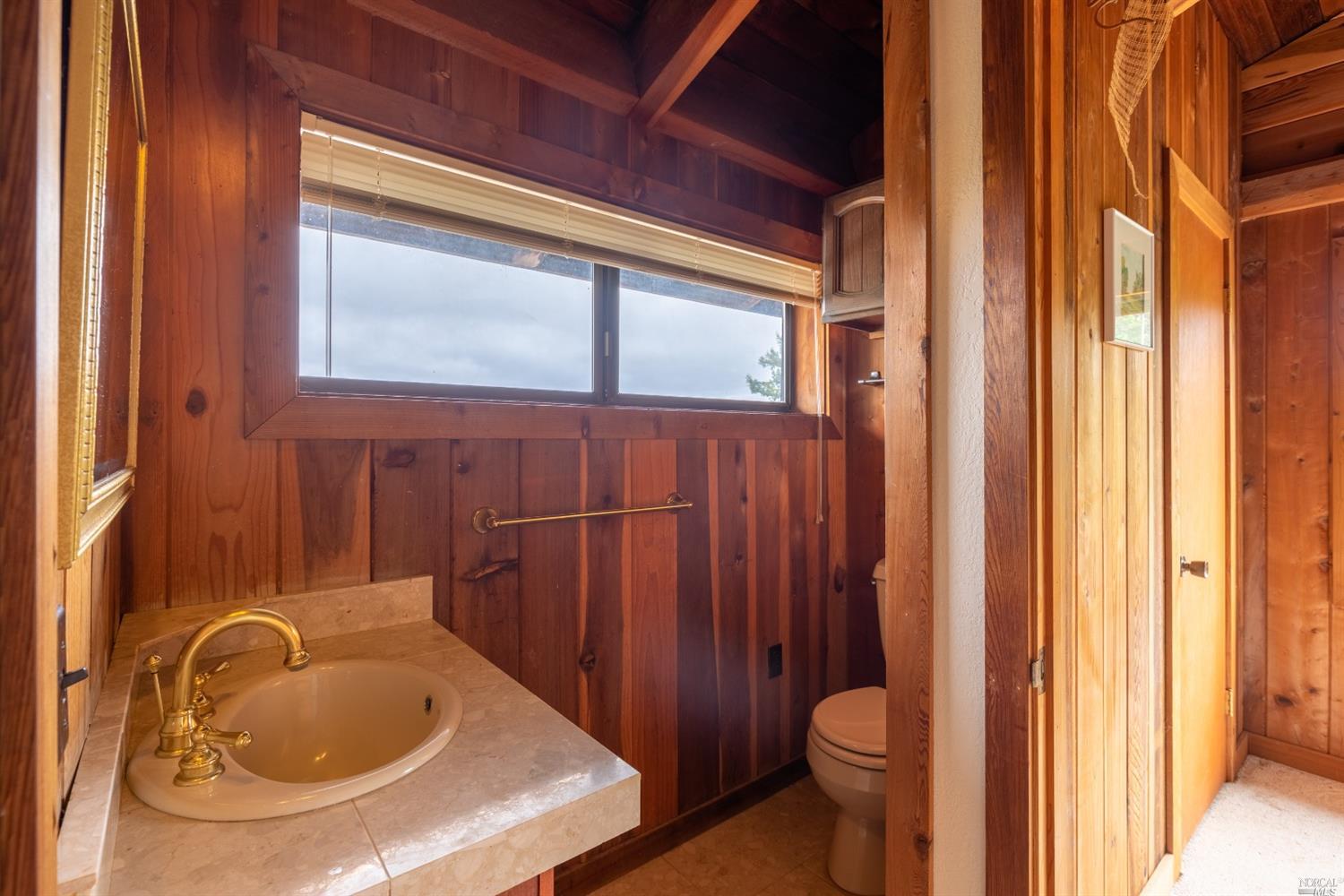 Detail Gallery Image 26 of 38 For 27700 Nash Mill Rd, Philo,  CA 95466 - 3 Beds | 2/1 Baths