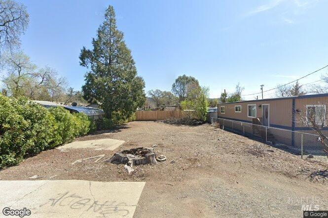 Photo of 12845 Second St in Clearlake Oaks, CA