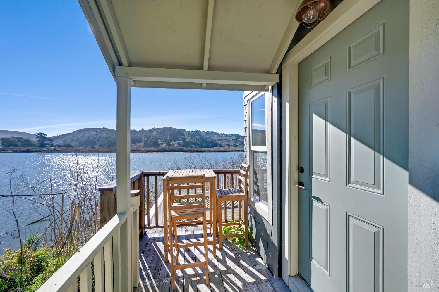 Detail Gallery Image 22 of 46 For 10609 Highway 1 Unkn, Jenner,  CA 95450 - 3 Beds | 3 Baths