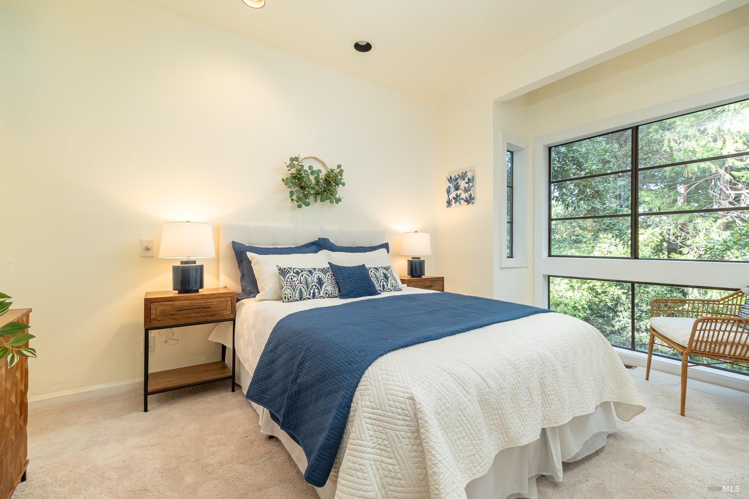 Detail Gallery Image 20 of 28 For 28 Mountain View Rd, Fairfax,  CA 94930 - 3 Beds | 2 Baths