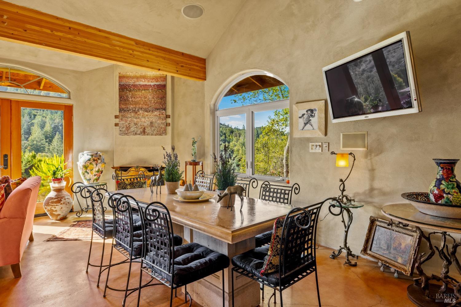 Detail Gallery Image 31 of 77 For 6400 Sharp Rd, Calistoga,  CA 94515 - 2 Beds | 2 Baths