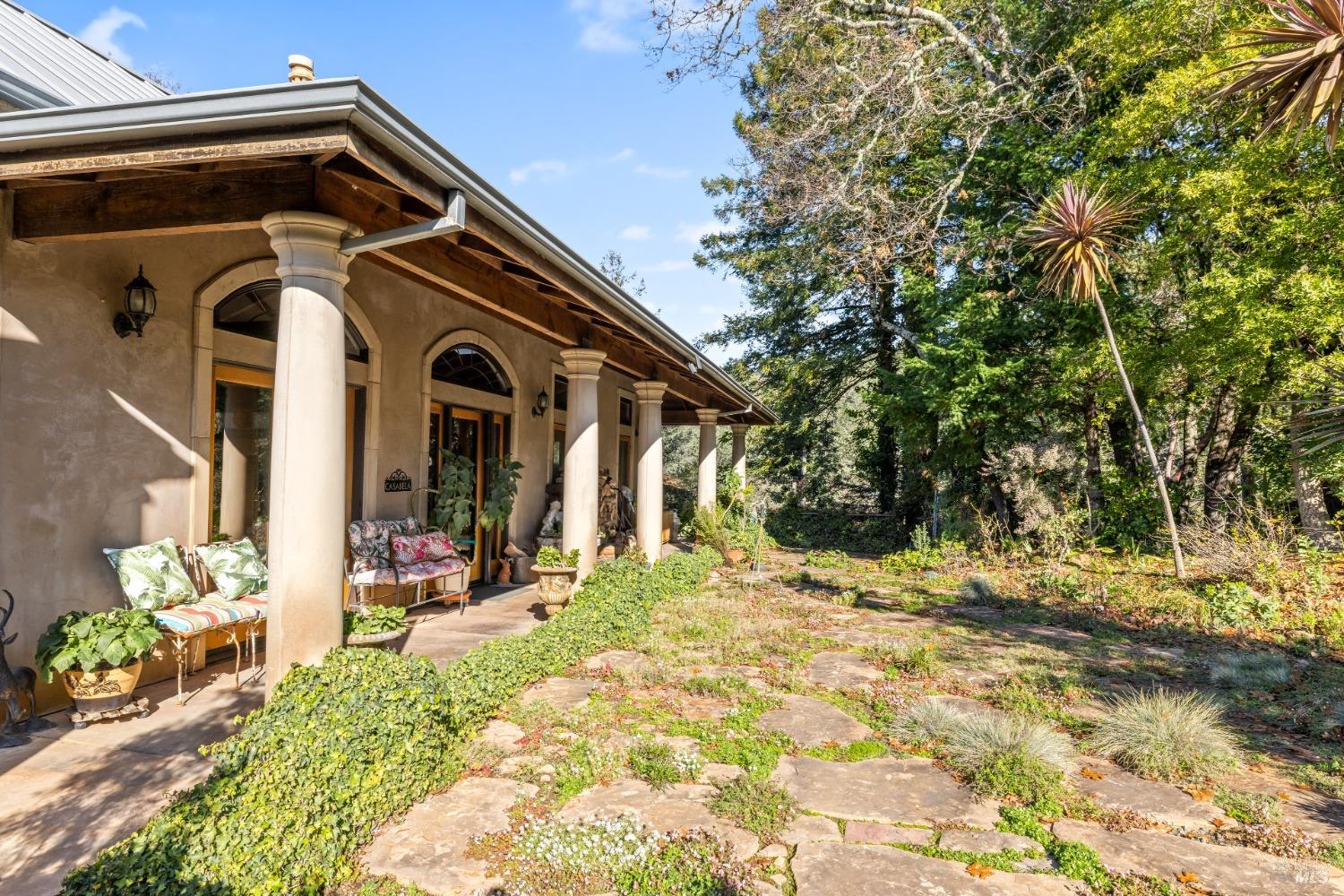 Detail Gallery Image 3 of 77 For 6400 Sharp Rd, Calistoga,  CA 94515 - 2 Beds | 2 Baths
