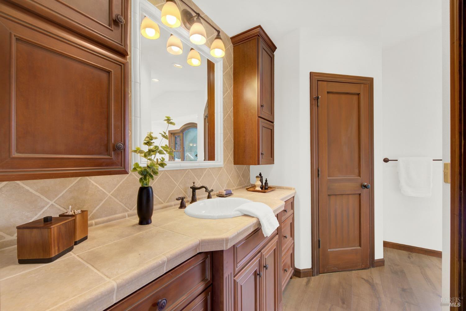 Detail Gallery Image 70 of 99 For 1085 La Grande Ave, Napa,  CA 94558 - 4 Beds | 3/1 Baths