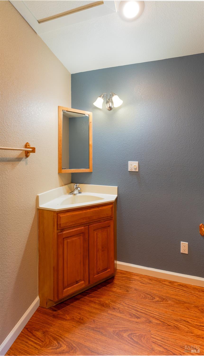 Detail Gallery Image 17 of 40 For 4116 Blackhawk Dr, Willits,  CA 95490 - 3 Beds | 2/2 Baths