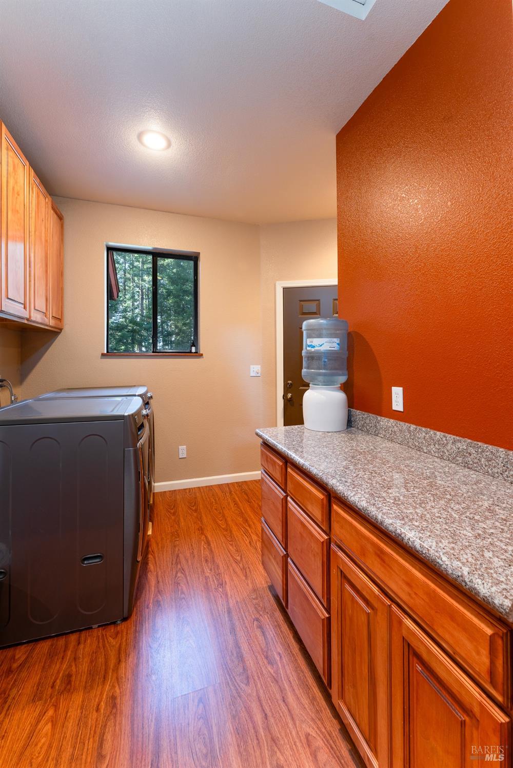 Detail Gallery Image 14 of 40 For 4116 Blackhawk Dr, Willits,  CA 95490 - 3 Beds | 2/2 Baths