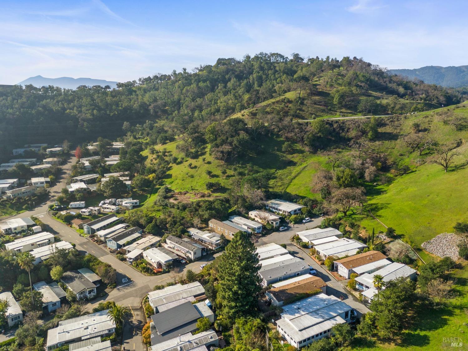 Detail Gallery Image 29 of 30 For 39 Scenic Dr, Novato,  CA 94949 - 2 Beds | 1 Baths